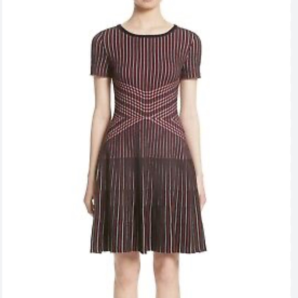 St John Atlantis Fit Flare Knit Dress Blue
Size 2 - Picture 11 of 12